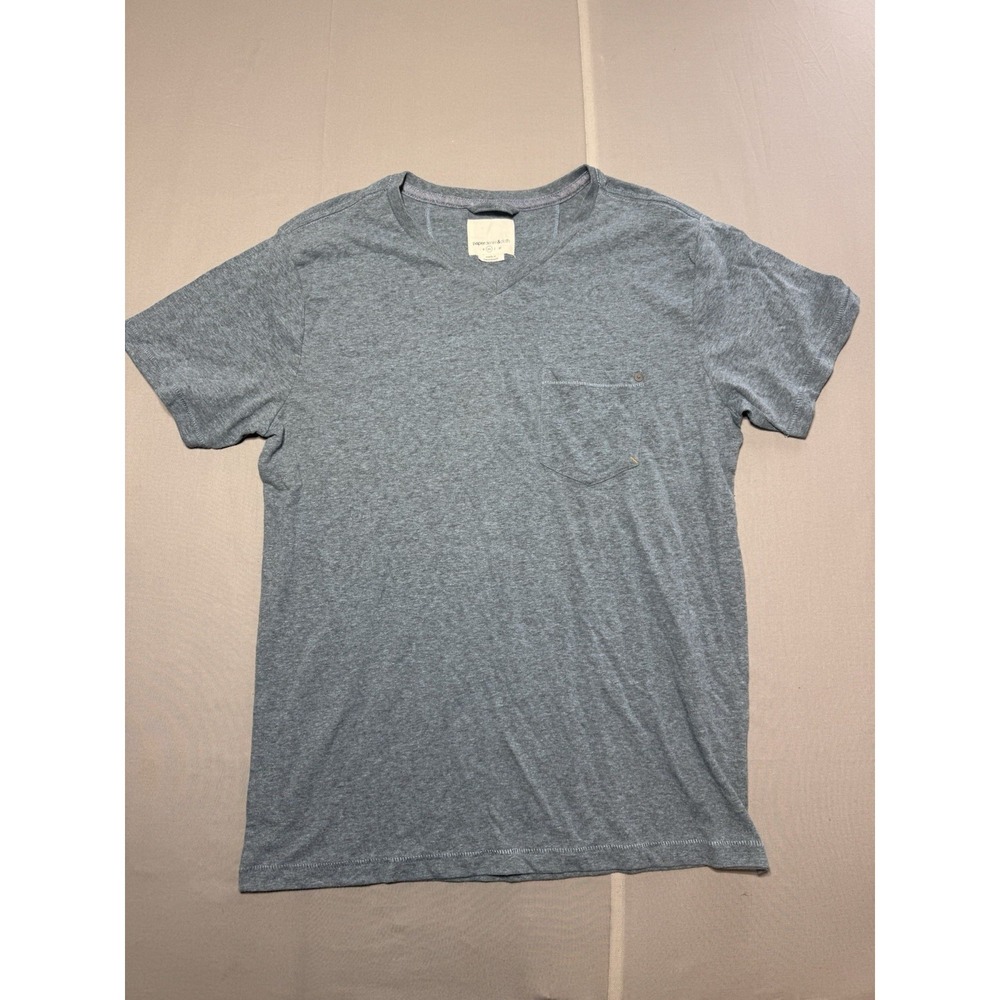 Blue V-neck T-shirt by PD&C Sz M‎